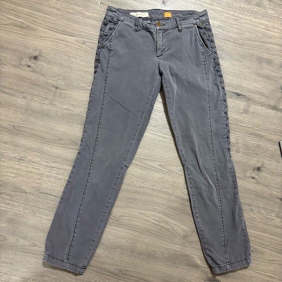 Anthropologie Pilcro Letterpress Hyphen Embroidered Gray Skinny Jeans Sz 27 - Picture 1 of 15